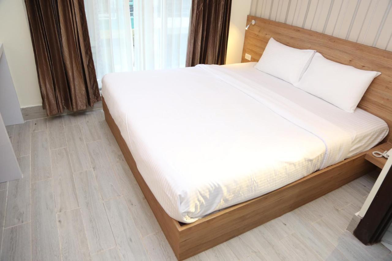 Rose Nana Hotel Bangkok Kültér fotó
