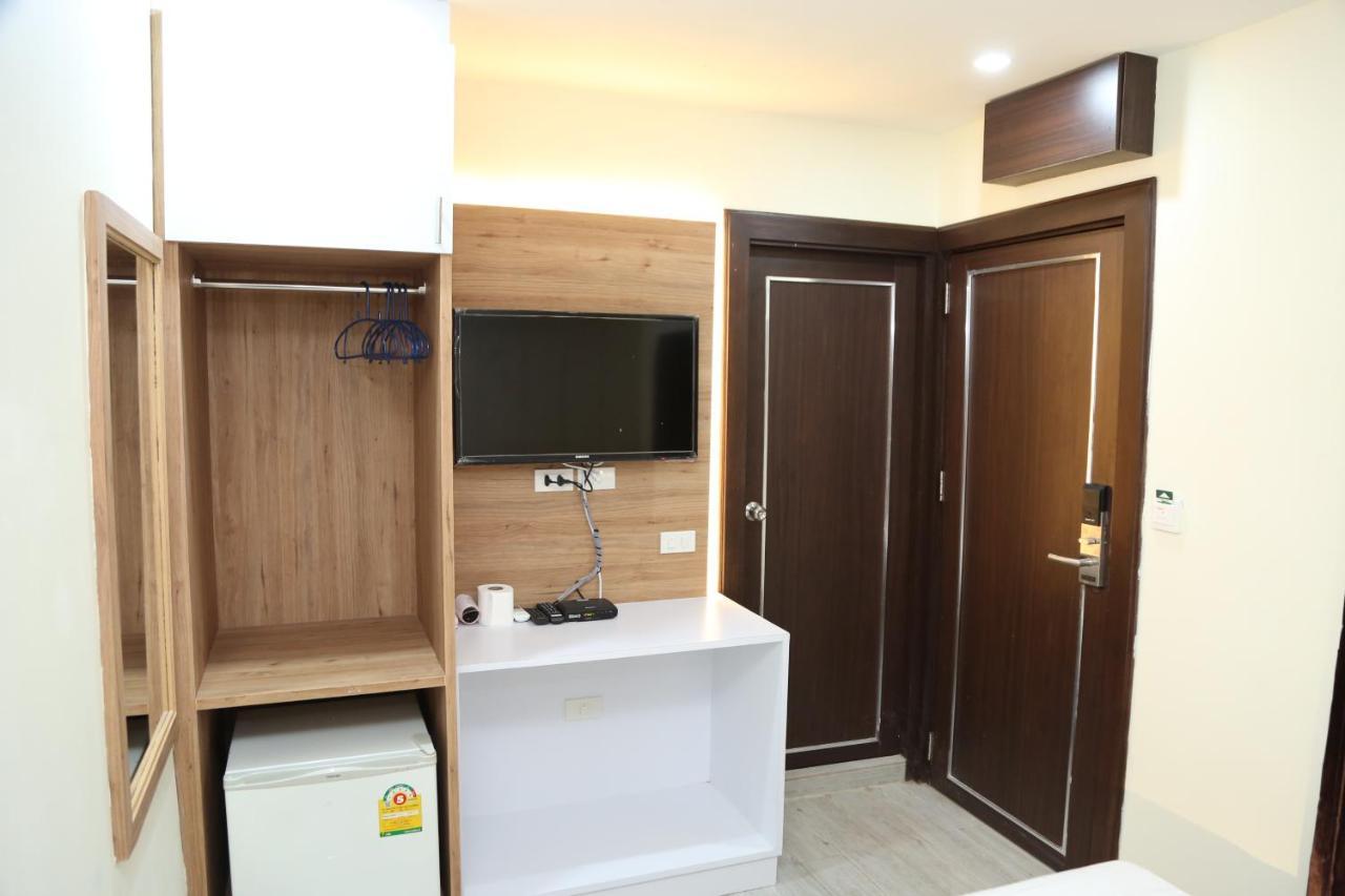 Rose Nana Hotel Bangkok Kültér fotó