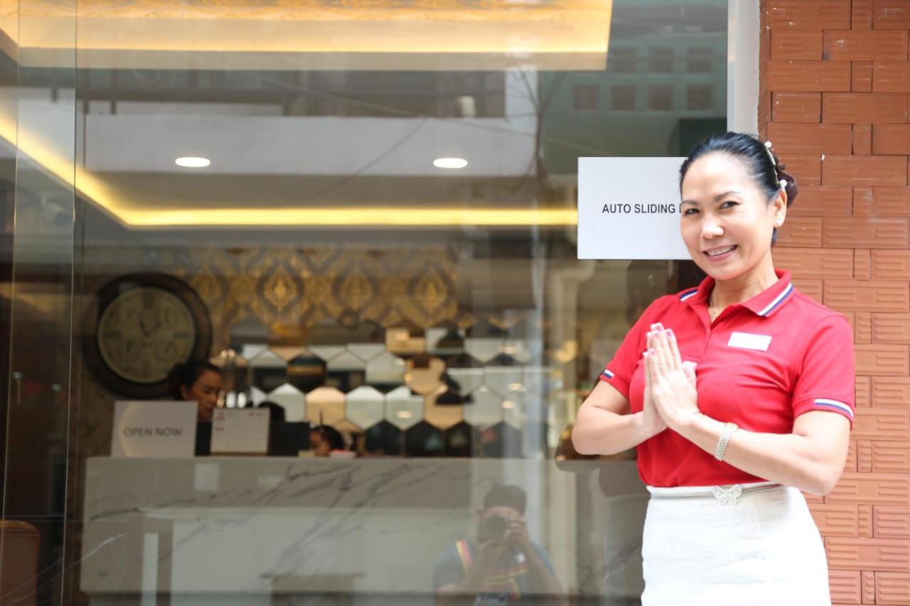 Rose Nana Hotel Bangkok Kültér fotó
