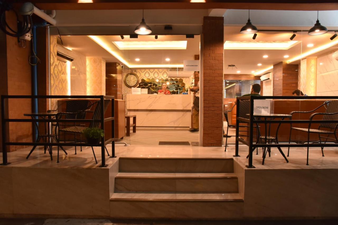 Rose Nana Hotel Bangkok Kültér fotó